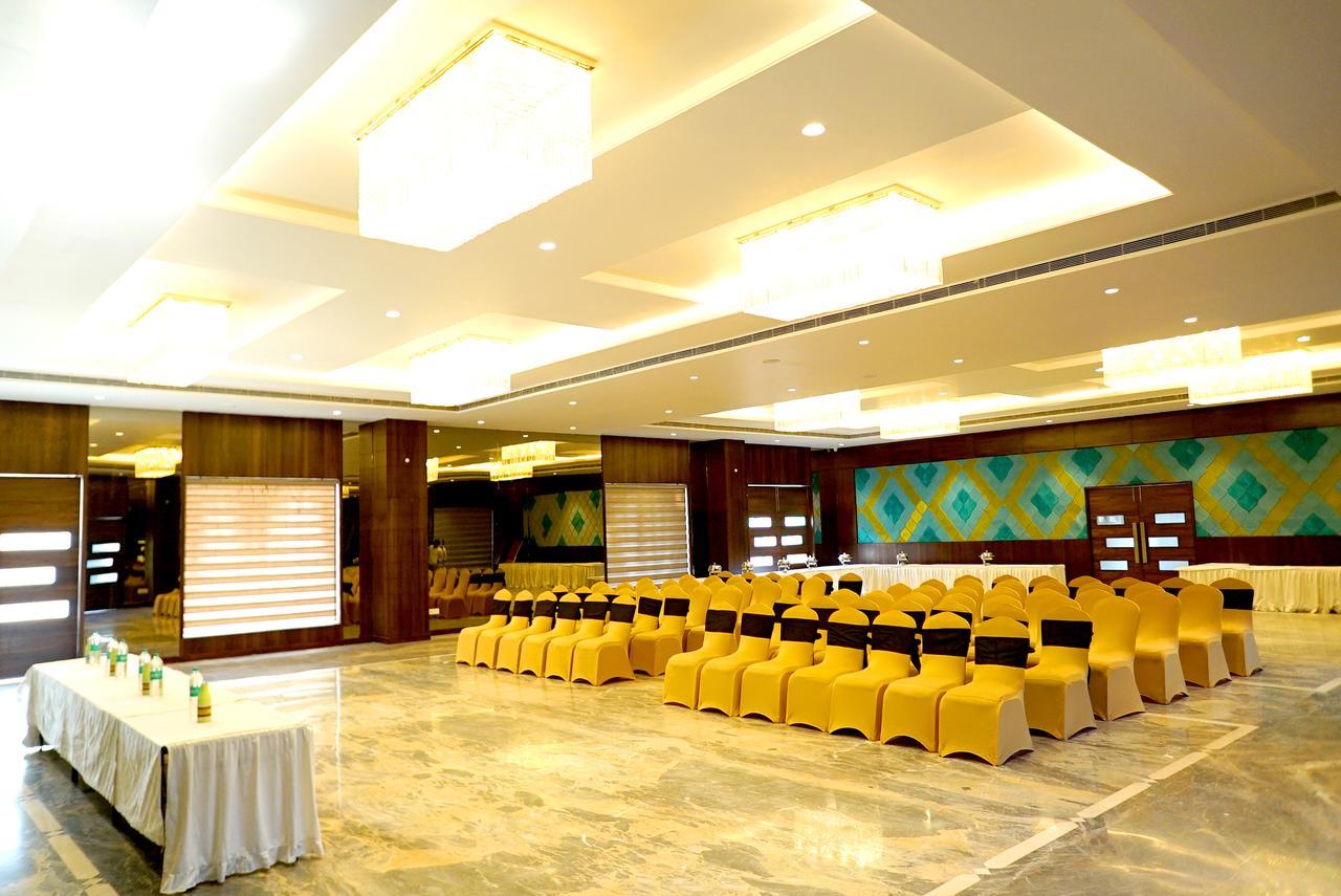 The Mystic Palms Hotel Матура Екстериор снимка