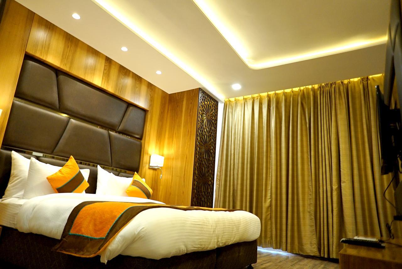 The Mystic Palms Hotel Матура Екстериор снимка
