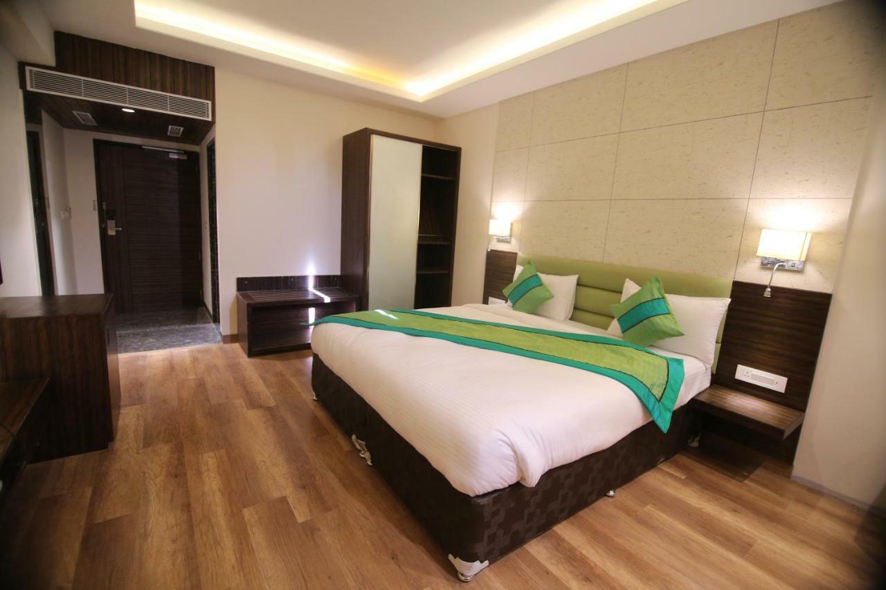 The Mystic Palms Hotel Матура Екстериор снимка